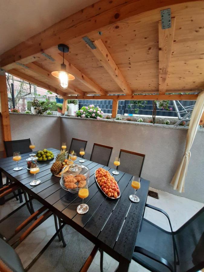 Apartment Radalj Kaštela Eksteriør bilde