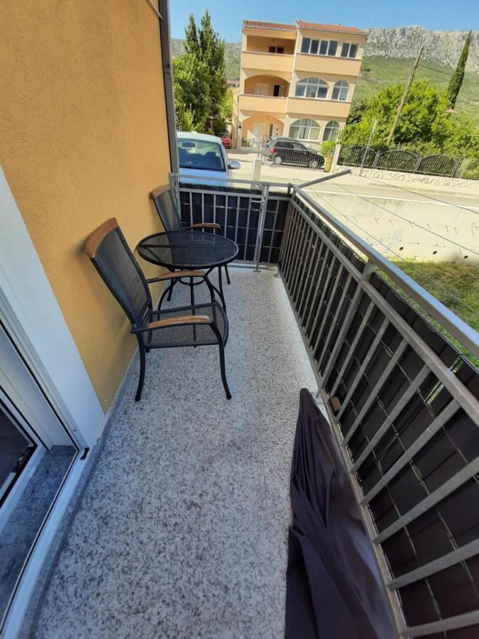 Apartment Radalj Kaštela Eksteriør bilde
