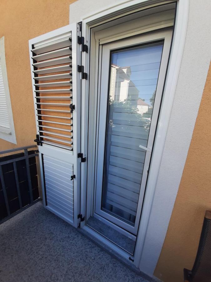 Apartment Radalj Kaštela Eksteriør bilde
