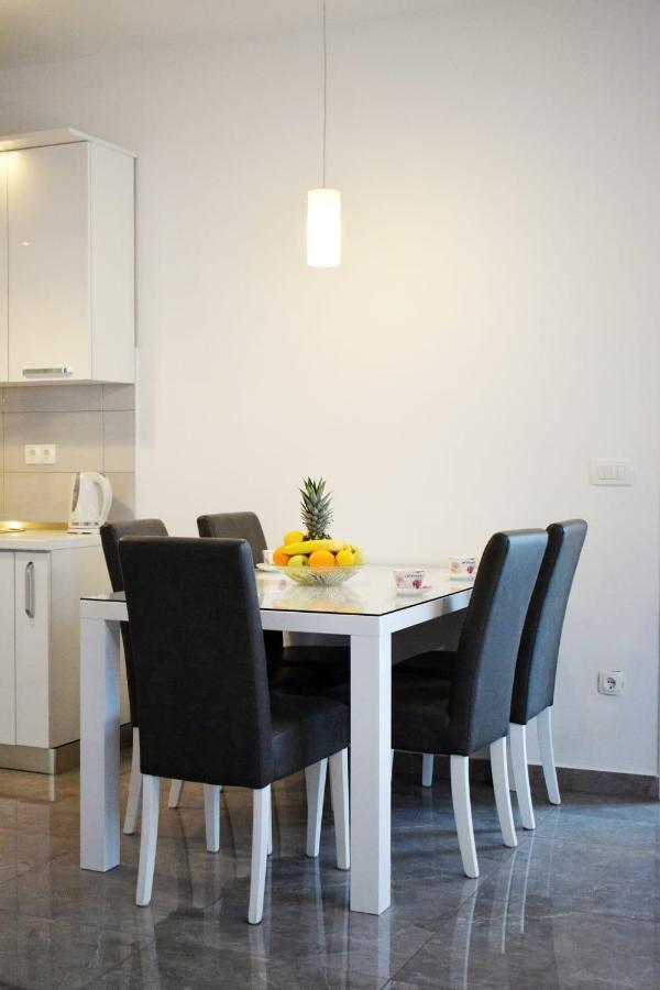 Apartment Radalj Kaštela Eksteriør bilde