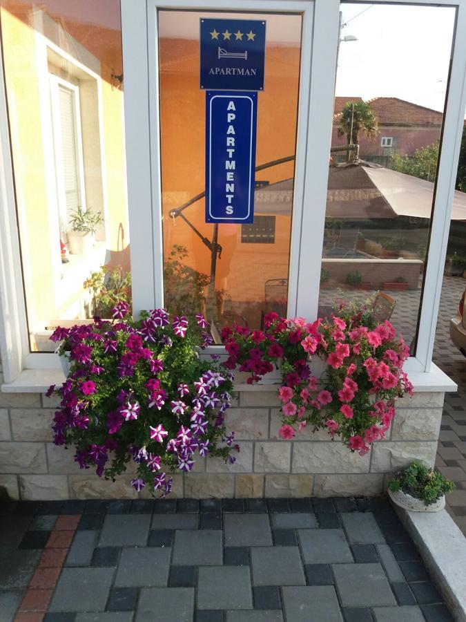 Apartment Radalj Kaštela Eksteriør bilde